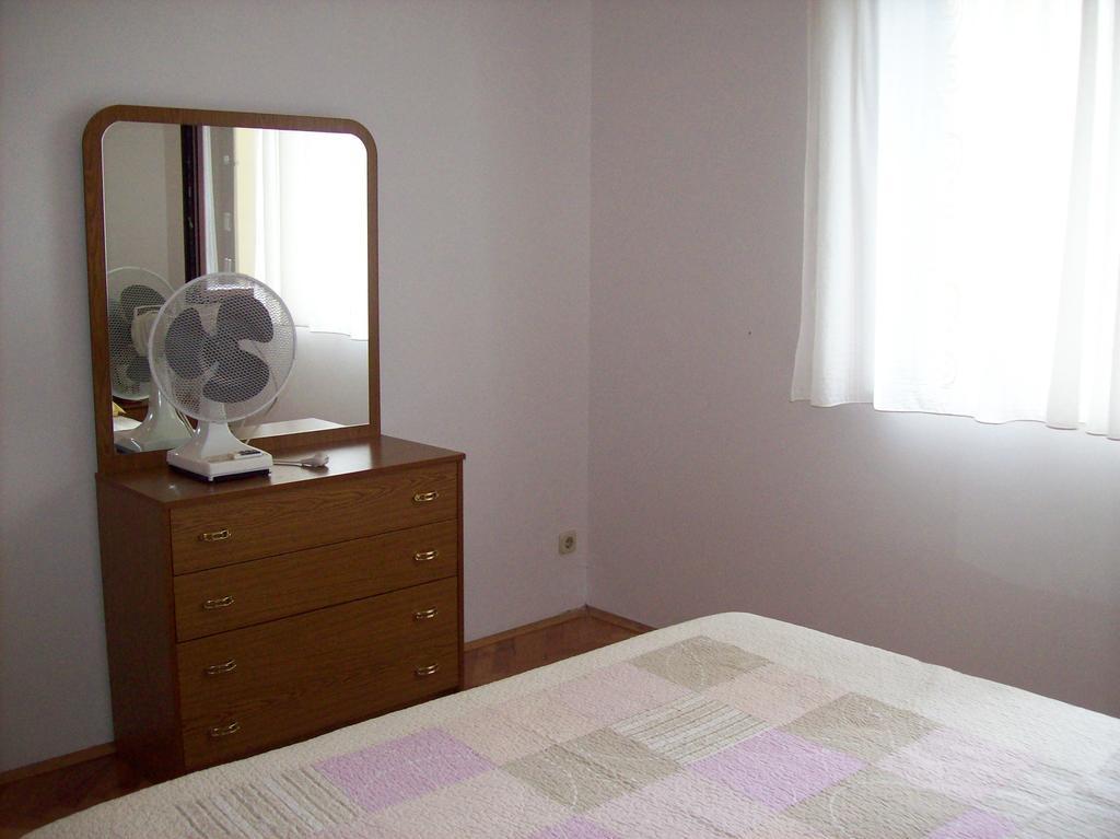 Apartment Monfiorenzo 11 Rovigno Esterno foto
